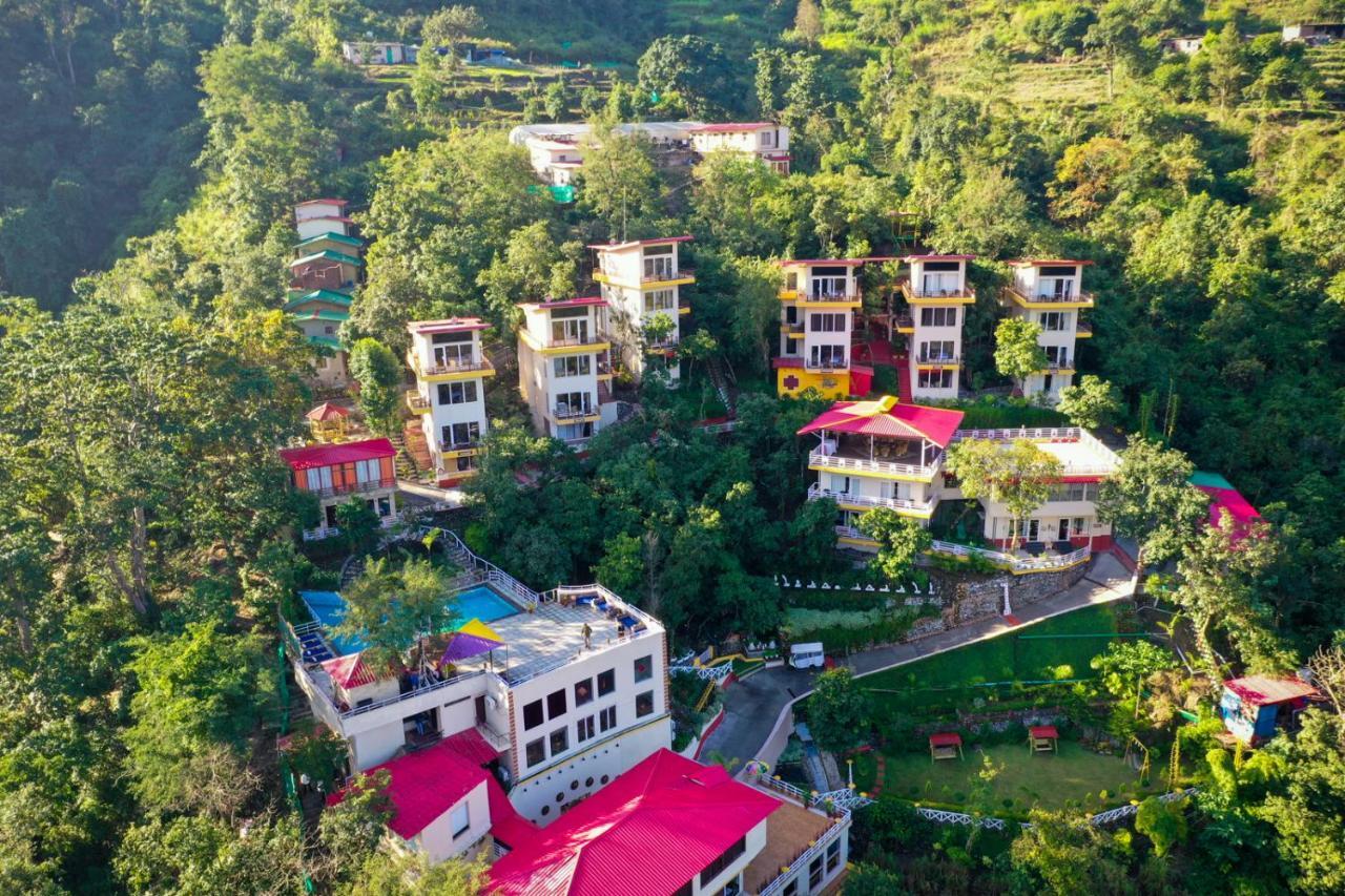 सहारा Veda5 Ayurveda & Yoga Retreat 4*